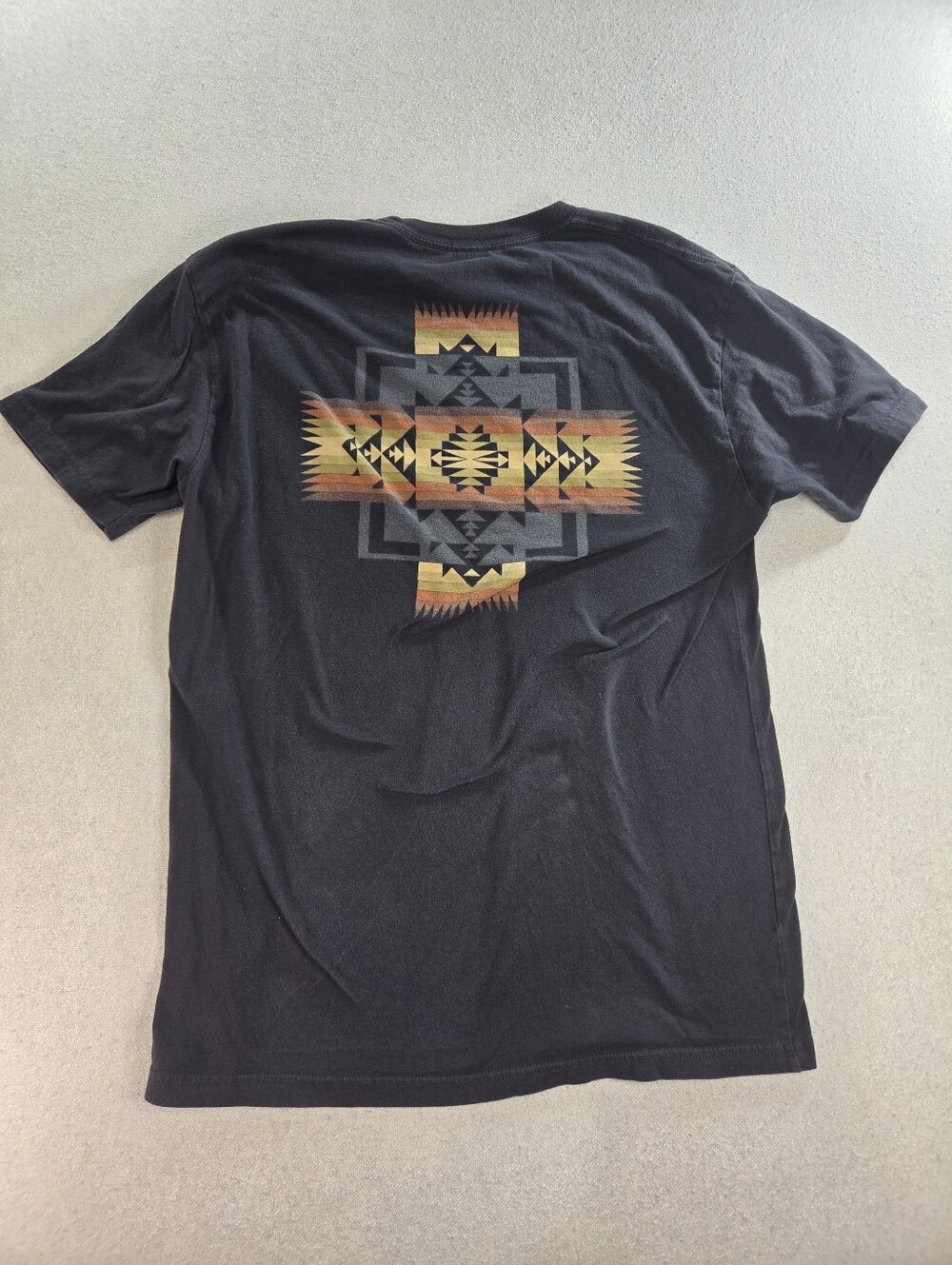 Pendleton Shirt Mens M Black Southwestern Aztec Cross Graphic Tee Cotton